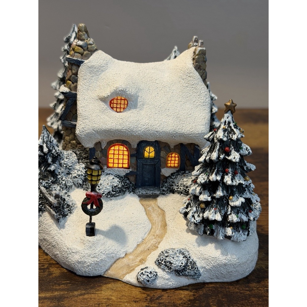 Thomas Kinkade Stonehearth Hutch Teleflora Lighted Christmas Cottage Village